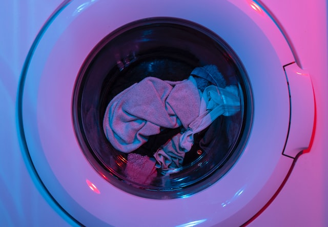 Why Do We Need Detergents To Wash Laundry?